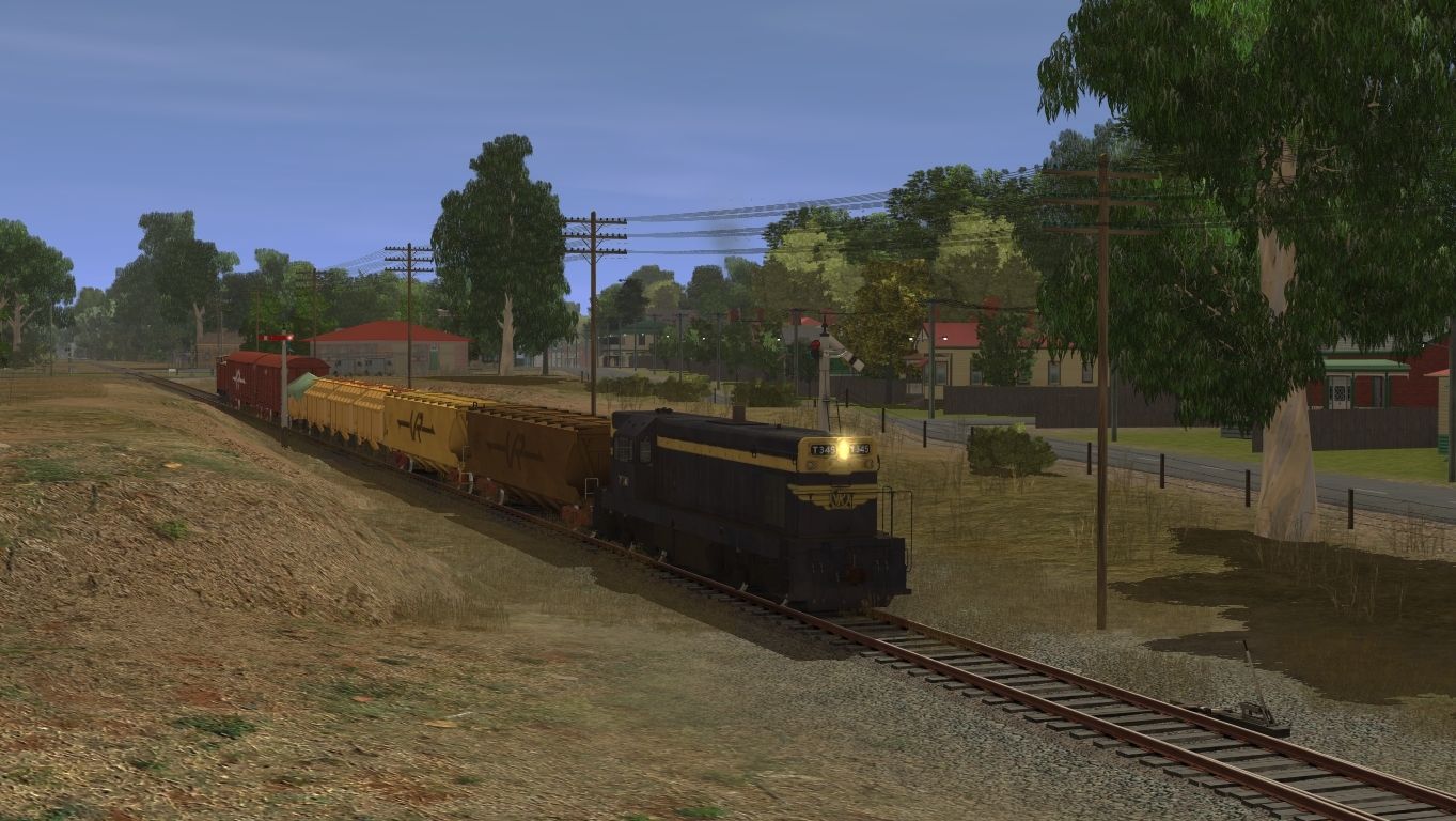 T345-coming-down-the-hill-into-Rushworth.jpg