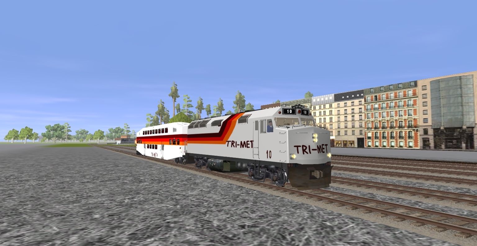TriMet-phase-2-F40-and-bi-levvel-ccar.jpg